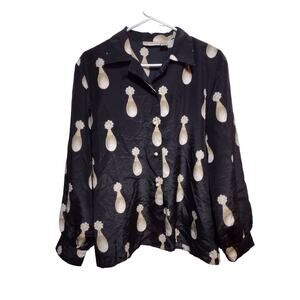 Martinique Women's Button Up Size Medium